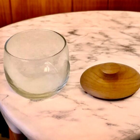 Myrtlewood Oregon Clear Glass Jar with Wood Lid + Sticker - Picture 10 of 10